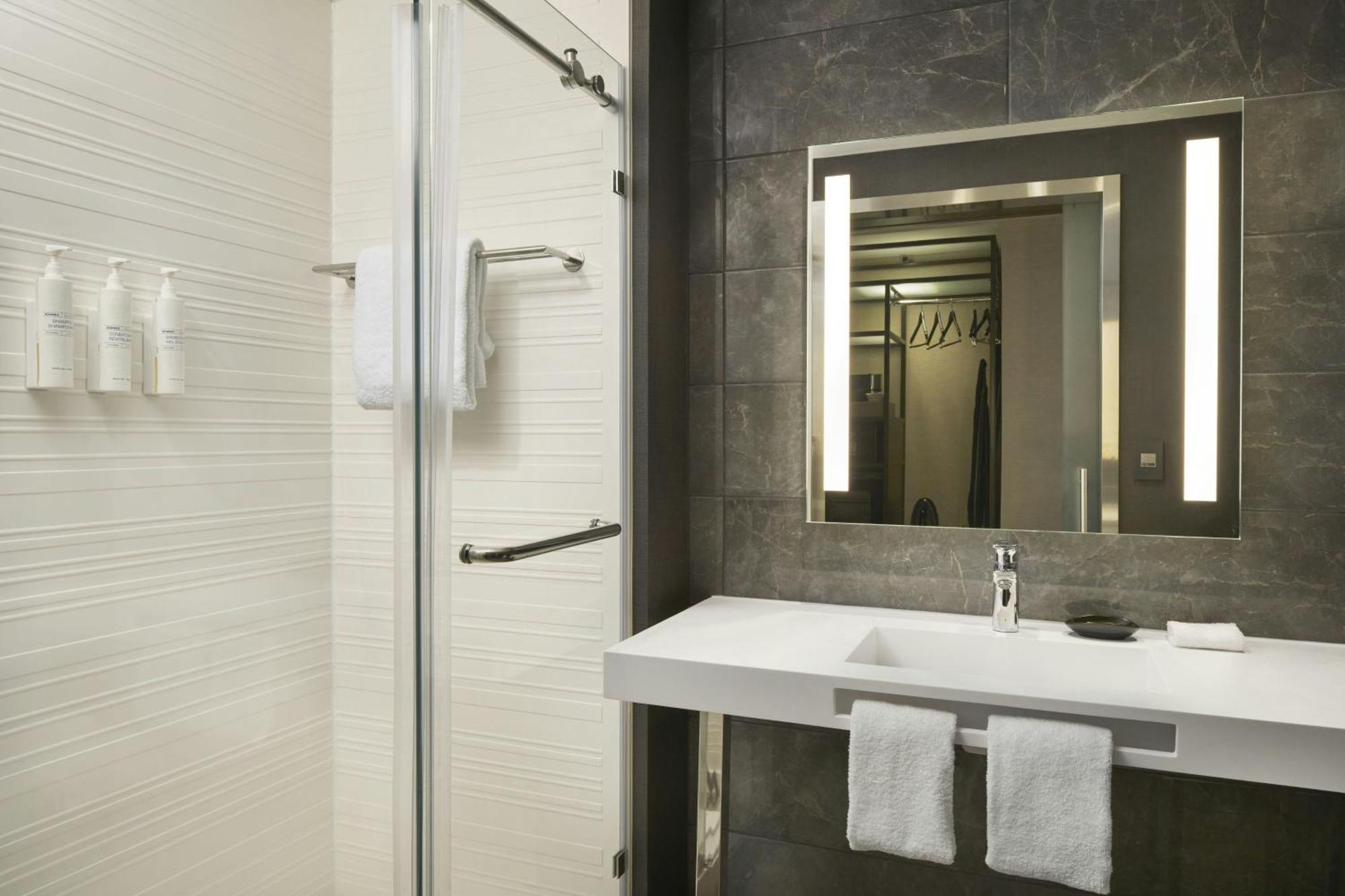 Ac Hotel By Marriott Seattle Downtown エクステリア 写真